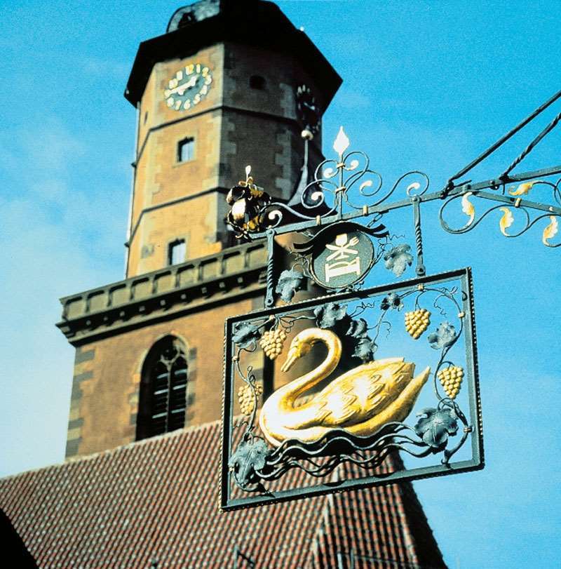 Romantik Hotel Zur Schwane Volkach Exterior photo