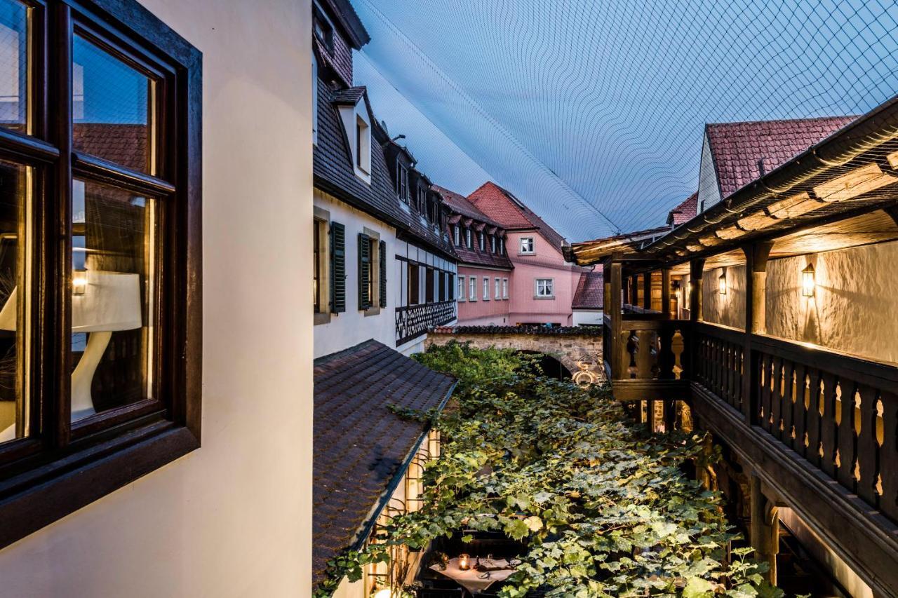 Romantik Hotel Zur Schwane Volkach Exterior photo